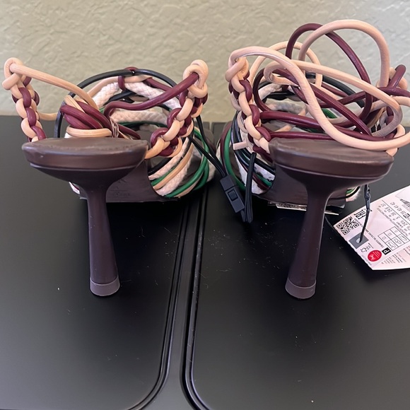 Zara tie around strappy high heel sandals size 38 / 7.5 NWT - Picture 3 of 6